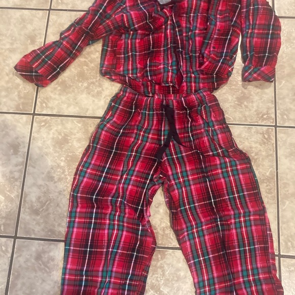 Victoria's Secret Red and Black Plaid Pajama Set - Picture 3 of 10